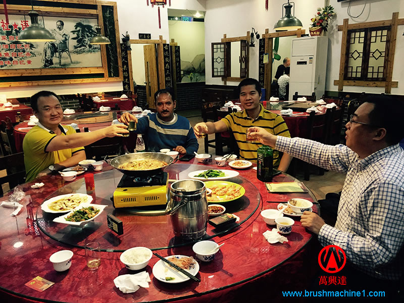 Indian customer enjoyed the Chinese dishes with us.jpg