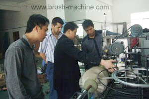 Turkish customer is checking his long-roller brush machine.jpg